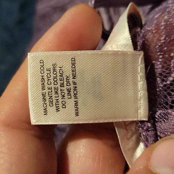 Victoria's Secret Women's M Purple Silk Lace Camisole Vintage Y2K - Picture 3 of 7